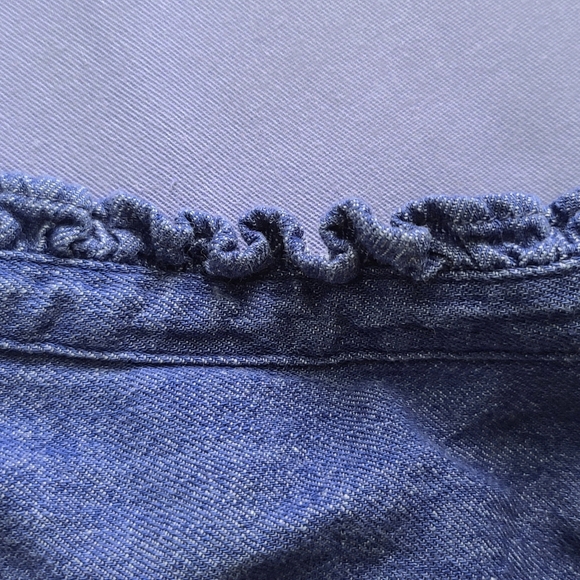 Old Navy Ruffle Collar Medium Wash Denim Shirt - Picture 6 of 6